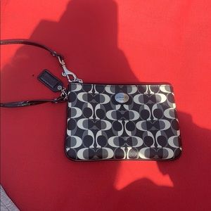 Coach wristlet wallet